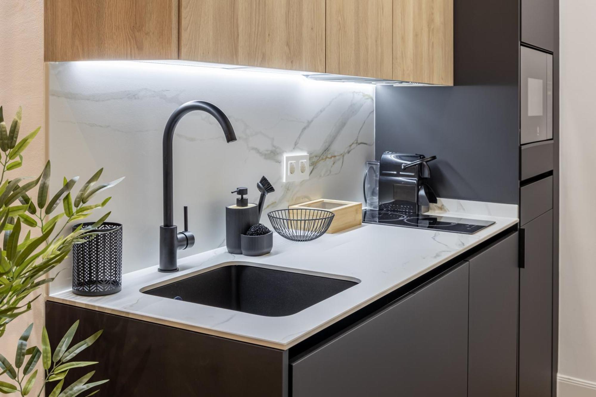 גרנדה Elvira Elegant Suite Gran Via-Catedral מראה חיצוני תמונה